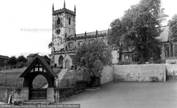 Photo of Rothwell, Holy Trinity Church c.1969