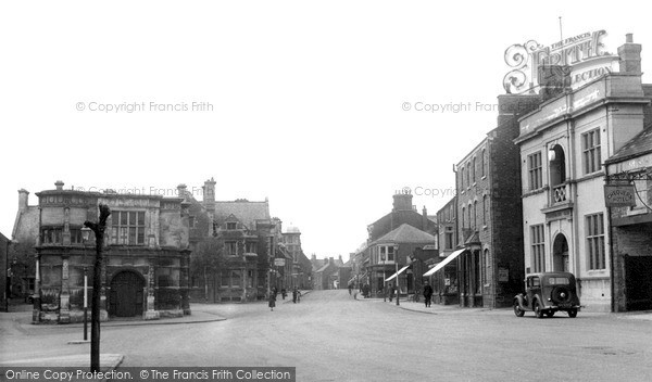 Photo of Rothwell, Market Place c.1950