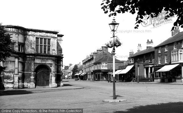 Photo of Rothwell, Market Place c.1955