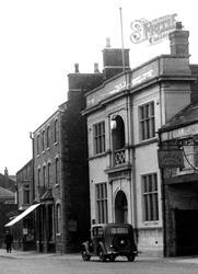 The Chequers Hotel, Market Place c.1950, Rothwell