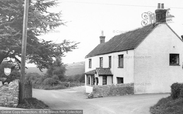 Photo of Rowberrow, Swan Inn c.1960