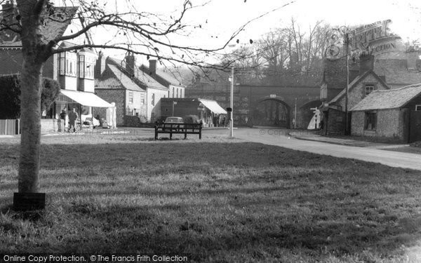 Photo of Rowlands Castle, Village Green c.1965