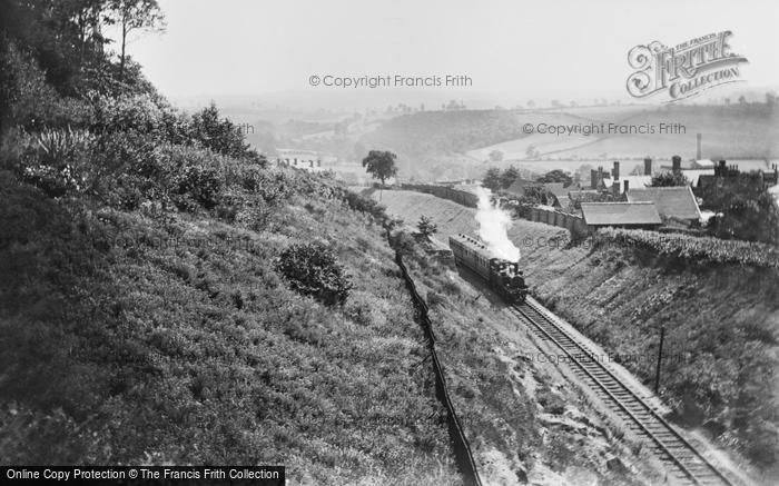 Photo of Rowley Regis, G.W.R Train Approaching Haden Hill Tunnel c.1900