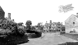 The Peacock Hotel c.1955, Rowsley