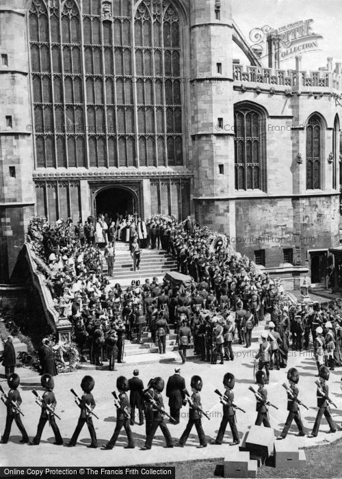 Photo of Royalty, Funeral Procession Of King Edward Vii At Windsor Castle 1910