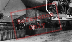 Post Office c.1900, Roydon