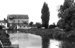 Roydon, Roydon Mill c1955