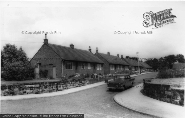 Photo of Royston, Well Hill Grove c.1960