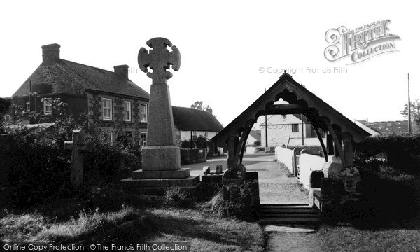 Photo of Ruan Minor, The Lychgate And Post Office c.1960