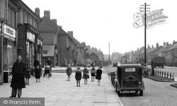 The Shopping Centre 1940, Rubery
