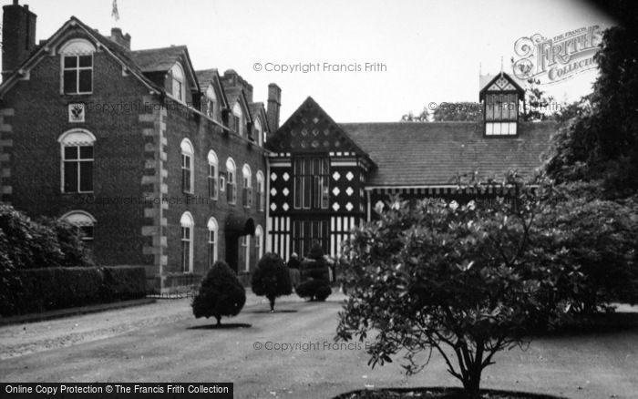 Photo of Rufford, Rufford Old Hall 1953