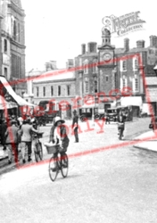 Cyclists In Market Place 1932, Rugby