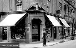 Kirby's, High Street 1932, Rugby
