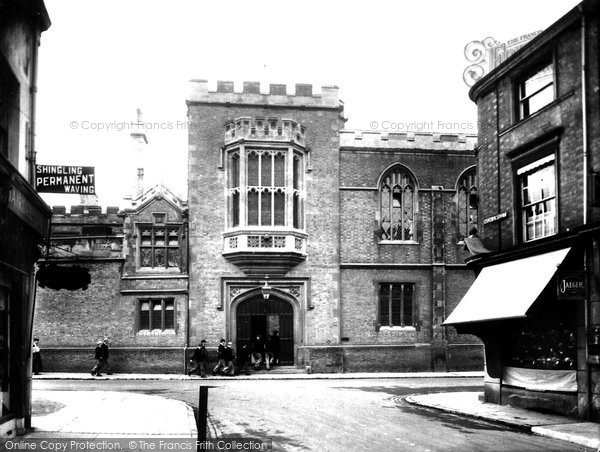 Photo of Rugby, Quad Gate 1932