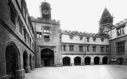 The School Quadrangle 1922, Rugby