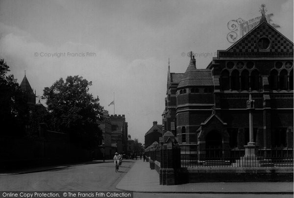 Photo of Rugby, War Memorial  1922