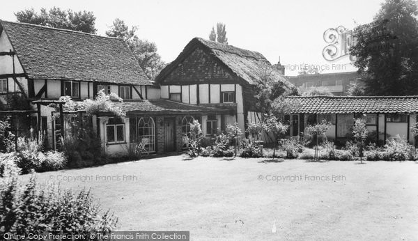 Photo of Ruislip, The 17th Century Barn Hotel c.1965