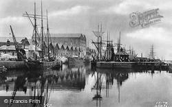 Docks 1900, Runcorn