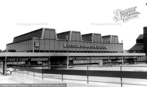 Photo of Runcorn, Market Hall & Bus Station c.1965