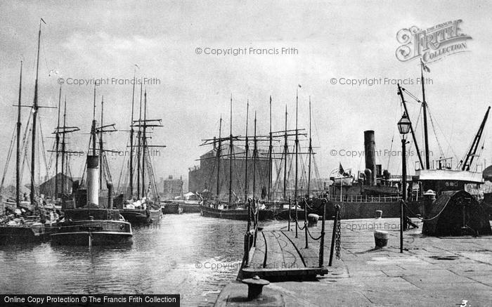 Photo of Runcorn, The Docks c.1900