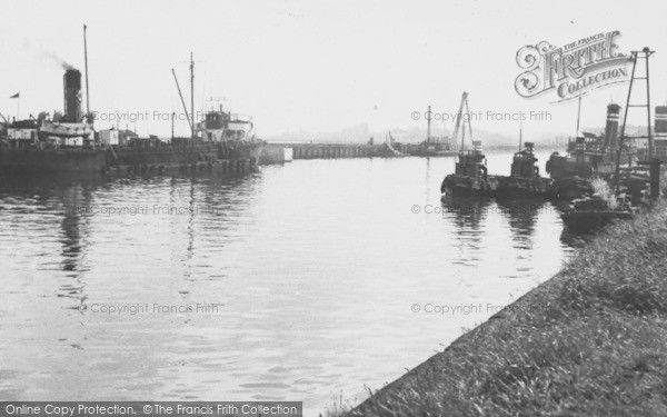 Photo of Runcorn, The Docks c.1955