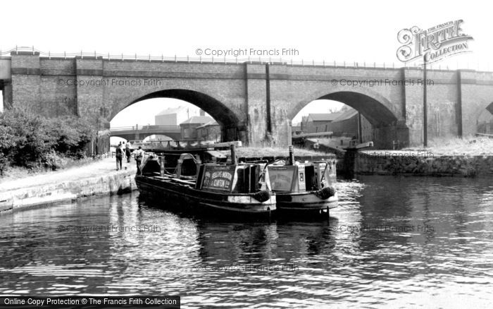 Photo of Runcorn, The Locks c.1955