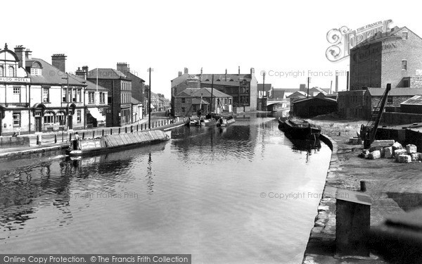 Photo of Runcorn, Top Locks c.1955