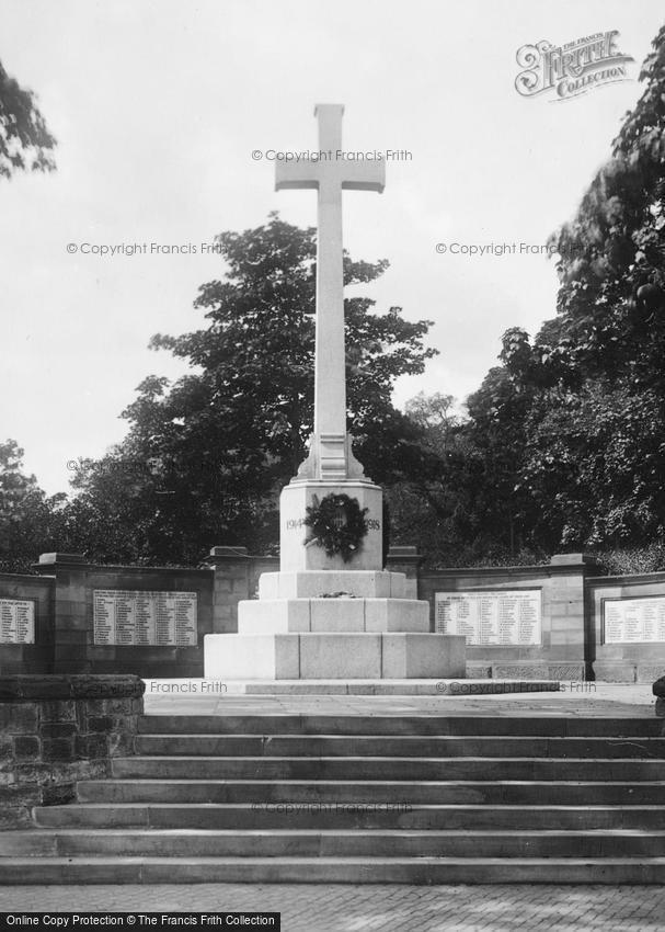 Runcorn, War Memorial 1923