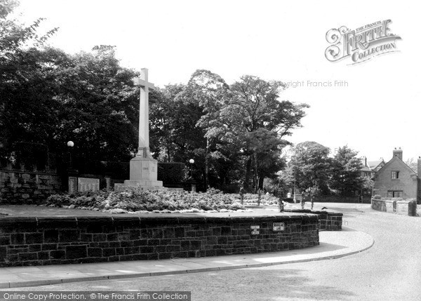 Photo of Runcorn, War Memorial c.1955