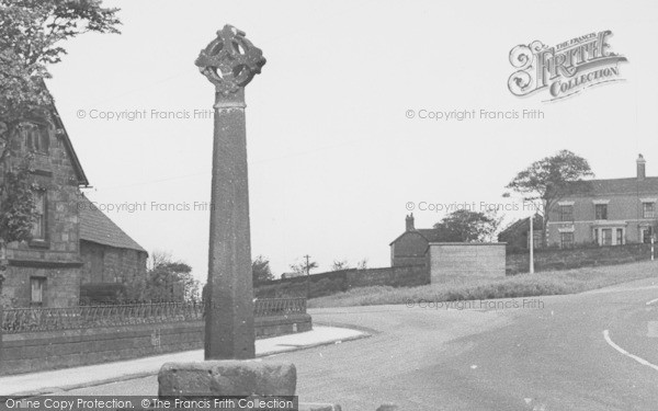 Photo of Runcorn, Weston Cross c.1960