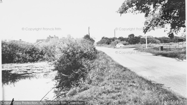 Photo of Ruscombe, The Pond c.1965