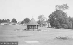 Hall Park c.1960, Rushden