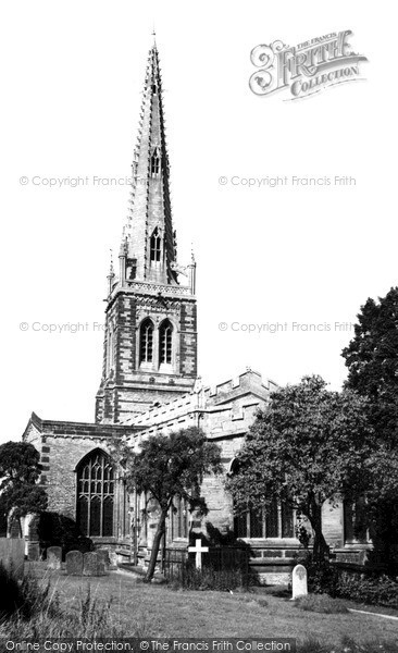 Photo of Rushden, St Mary's Church c.1960