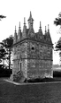 Triangular Lodge 1952, Rushton