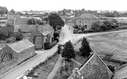 Village c.1955, Rushton