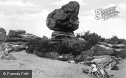The Toad Rock c.1925, Rusthall