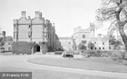 Castle From South 1939, Ruthin