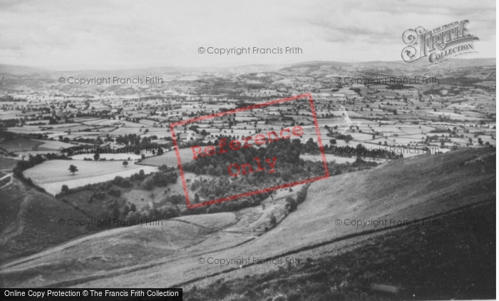 Photo of Ruthin, From Bwlch Pen Barras c.1960