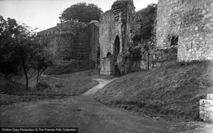 Photo of Ruthin, The Castle 1952