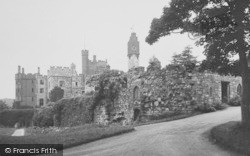 The Castle c.1936, Ruthin