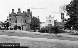 The Castle c.1960, Ruthin