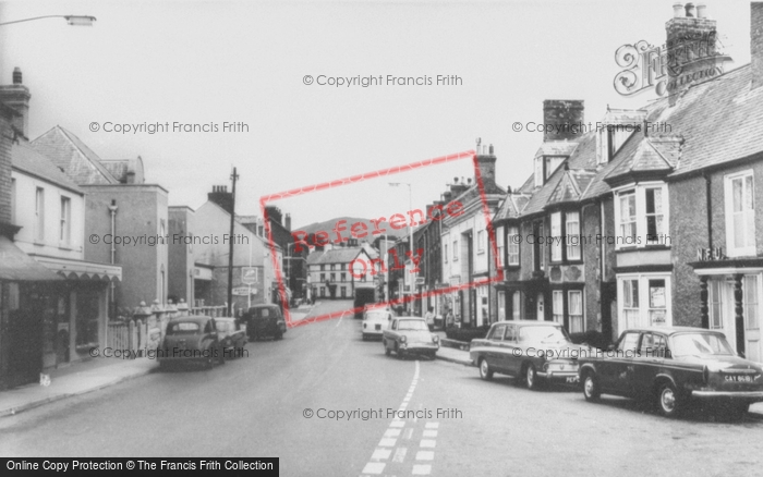 Photo of Ruthin, Well Street c.1965