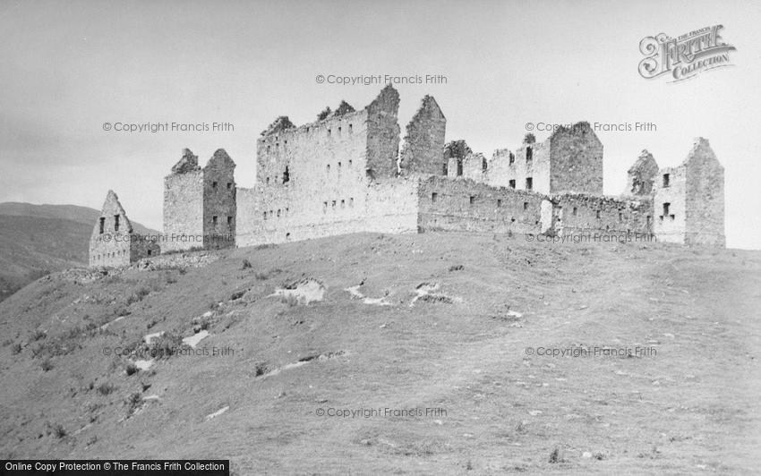 Ruthven Castle, the Barracks 1954
