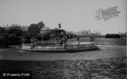 Esplanade Gardens And Fountain 1895, Ryde