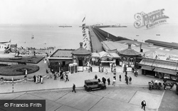 The Pier 1933, Ryde