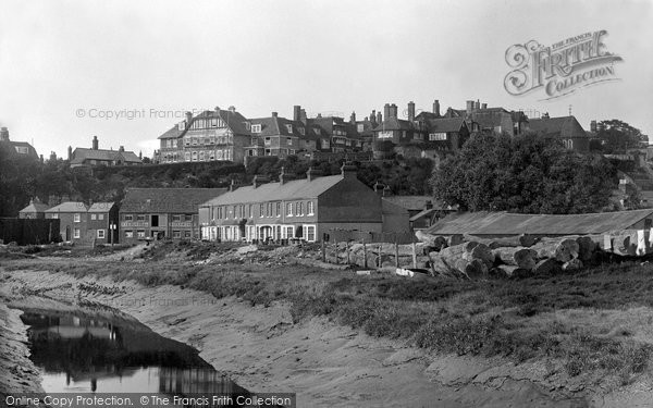 Photo of Rye, Showing Hope And Anchor Hotel 1925
