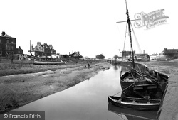 The Canal 1912, Rye
