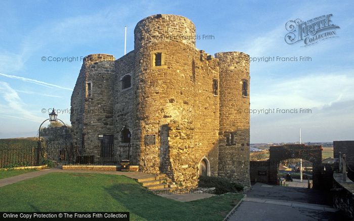 Photo of Rye, Ypres Tower c.2000