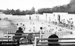 Swimming Pool c.1960, Ryton
