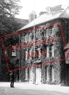 Admiring Ivy, Myddylton Place 1907, Saffron Walden